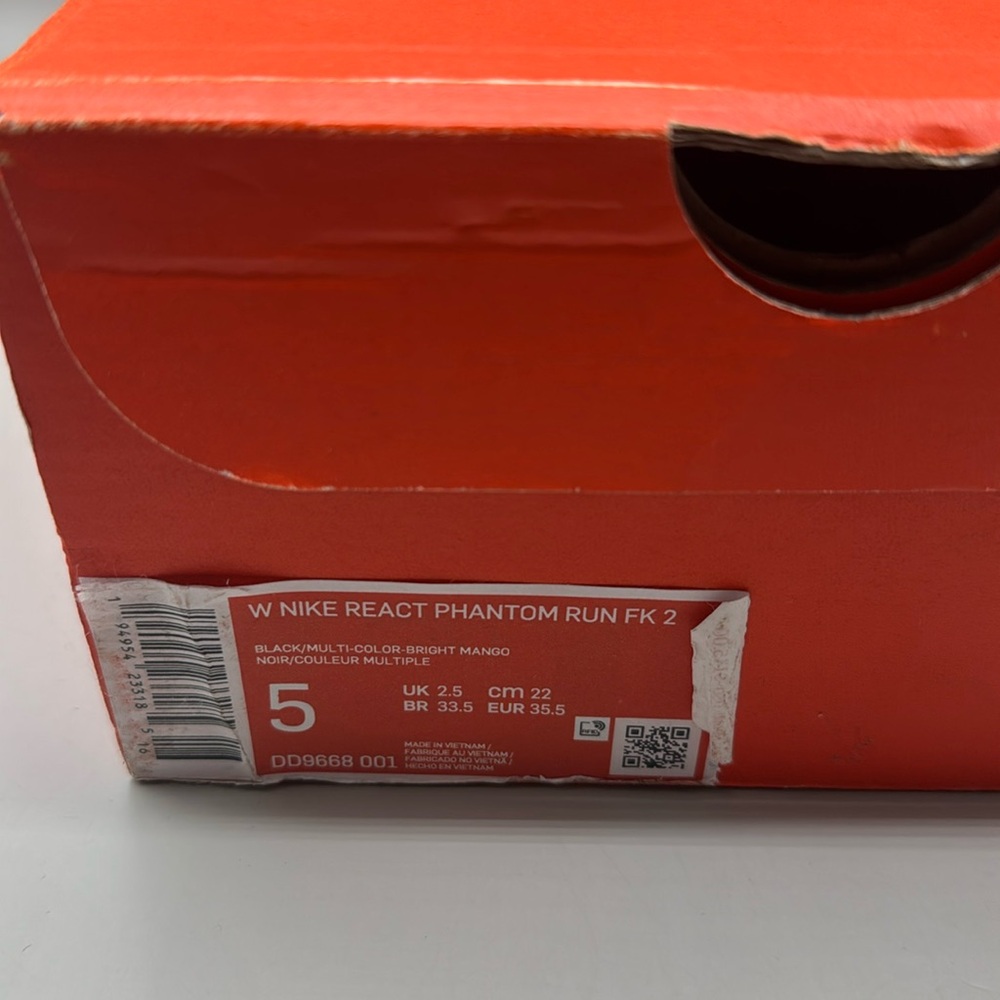 NWT! Nike React Phantom Run Flyknit 2 Sneakers Women’s 5 Neon Orange, Black - Picture 12 of 12